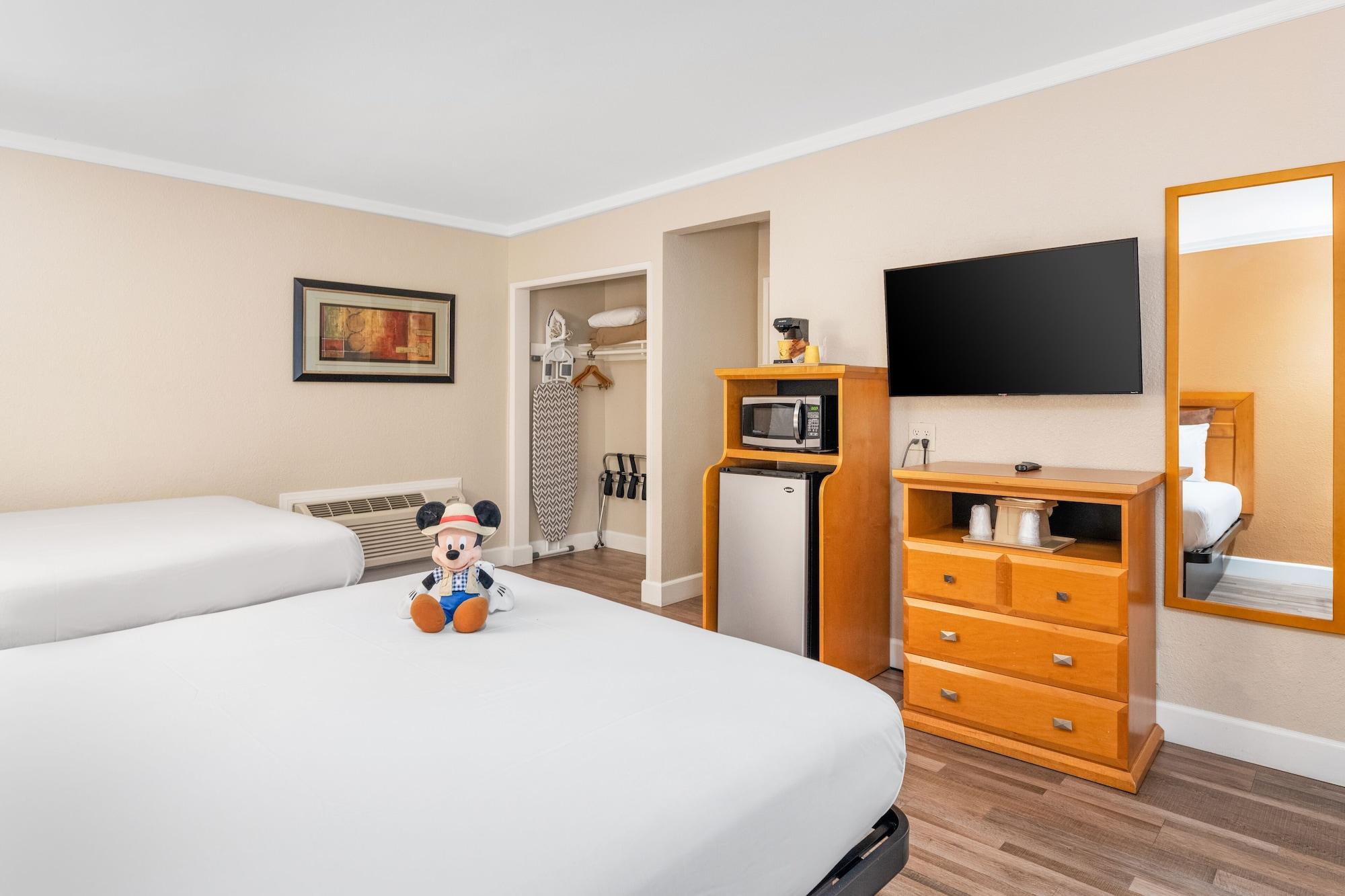 Anaheim Islander Inn And Suites Near Park And Convention Center Exterior foto
