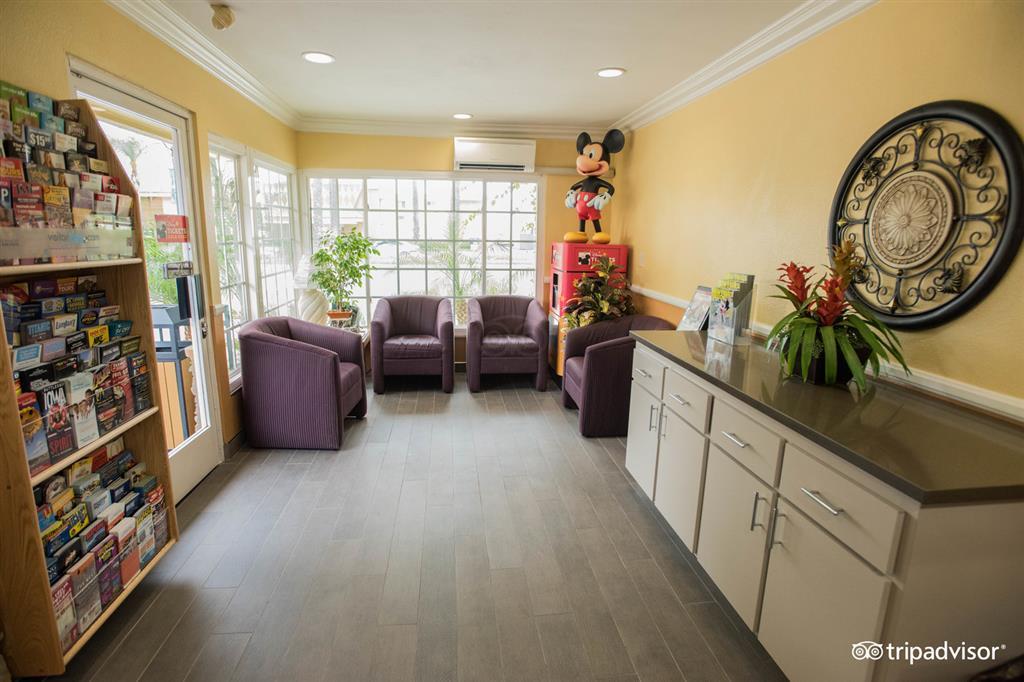Anaheim Islander Inn And Suites Near Park And Convention Center Interior foto